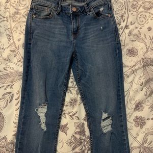 Old Navy Rockstar Super Skinny ripped jeans
